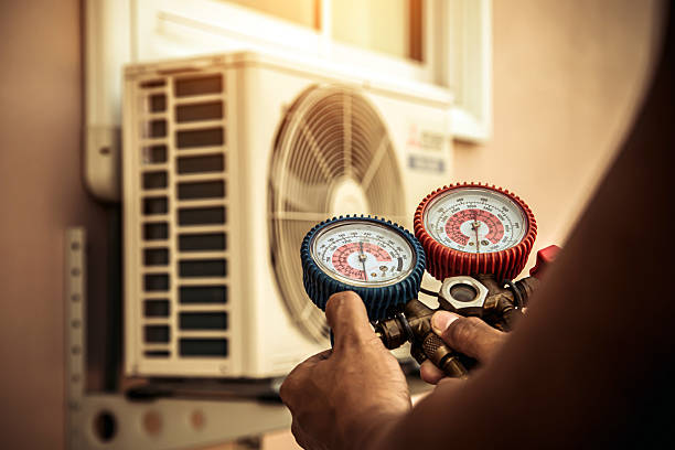 Professional Furnace Repair technician working in Preston, IA